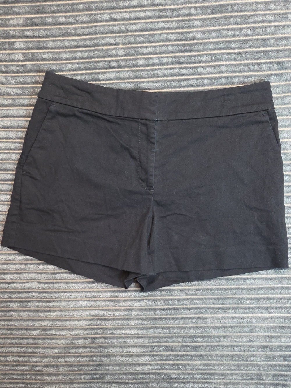 LOFT Black High-Rise Tailored Shorts